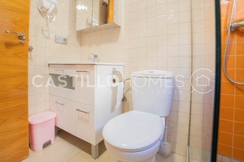 Huoneisto myytävänä Torrevieja, Alicante, Espanja, 3 makuuhuonetta, 91 m2 No. 131951 - kuva 19