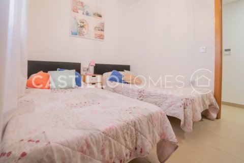 Huoneisto myytävänä Torrevieja, Alicante, Espanja, 3 makuuhuonetta, 91 m2 No. 131951 - kuva 21