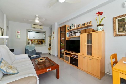 Dzīvoklis pārdošanā Dehesa De Campoamor, Alicante, Spānijā 3 istabas, 73 m2 Nr. 131948 - attēls 7