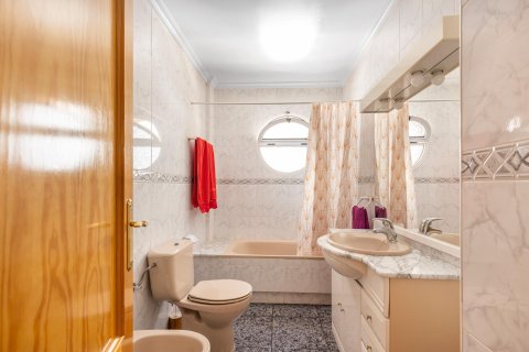 Townhouse à vendre à Los Alcazares, Murcia, Espagne, 4 chambres, No. 131831 - photo 19