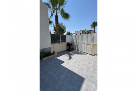 Villa for sale Torrevieja, Alicante, Spain 2 bedrooms, 86 sq.m. No. 131833 - photo 30