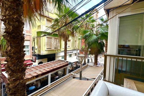 Apartment for sale Torrevieja, Alicante, Spain 4 bedrooms, 97 sq.m. No. 131829 - photo 22