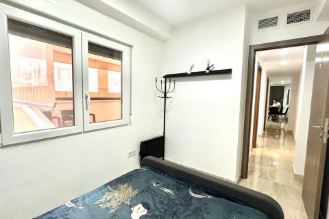 Apartment for sale Torrevieja, Alicante, Spain 4 bedrooms, 97 sq.m. No. 131829 - photo 27