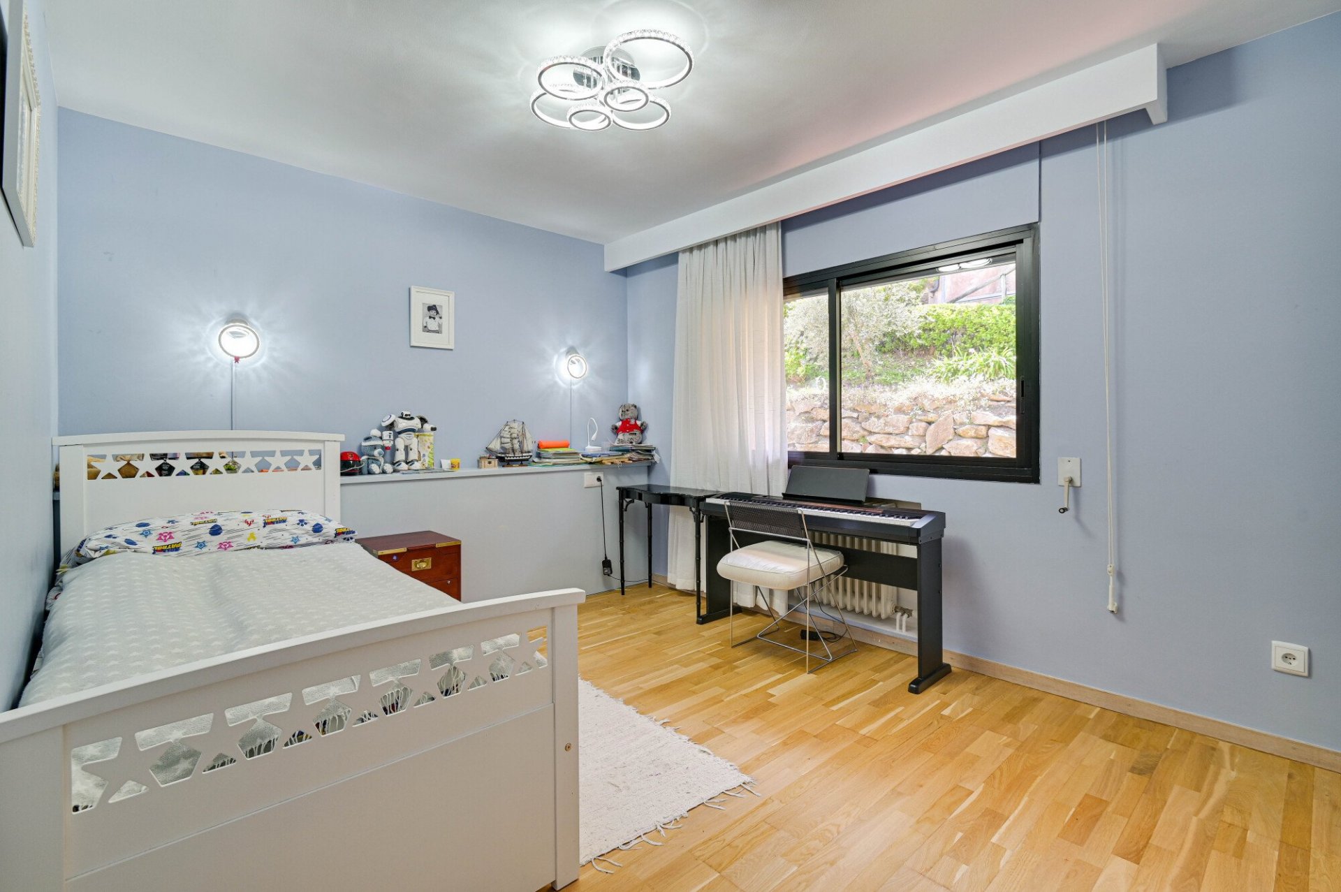 Townhouse in Lloret de Mar, Girona, Spain 5 bedrooms, 374 sq.m. No. 130417