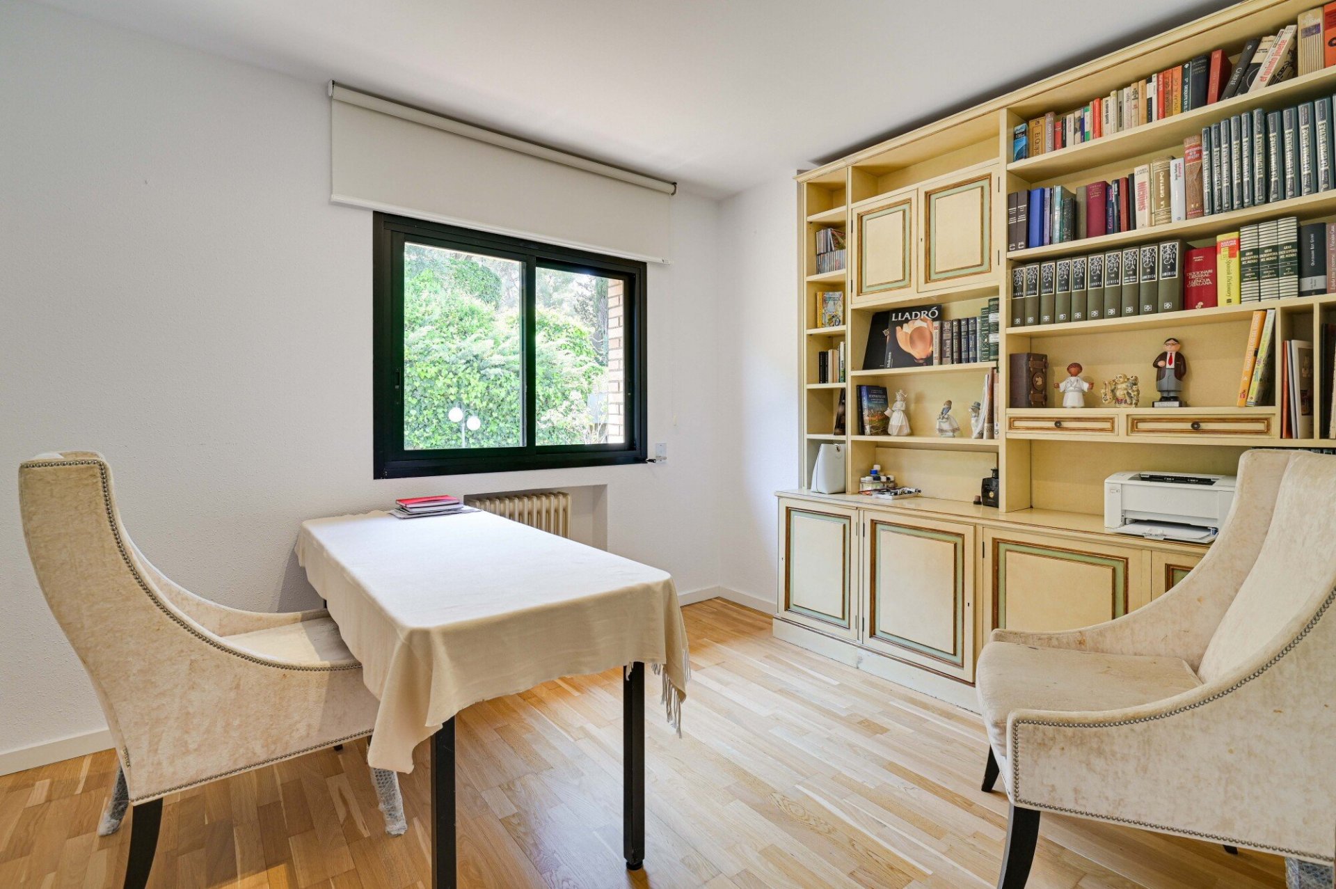 Townhouse in Lloret de Mar, Girona, Spain 5 bedrooms, 374 sq.m. No. 130417