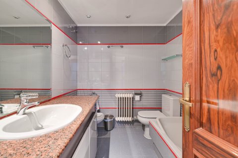 Townhouse for sale Lloret de Mar, Girona, Spain 5 bedrooms, 374 sq.m. No. 130417 - photo 23