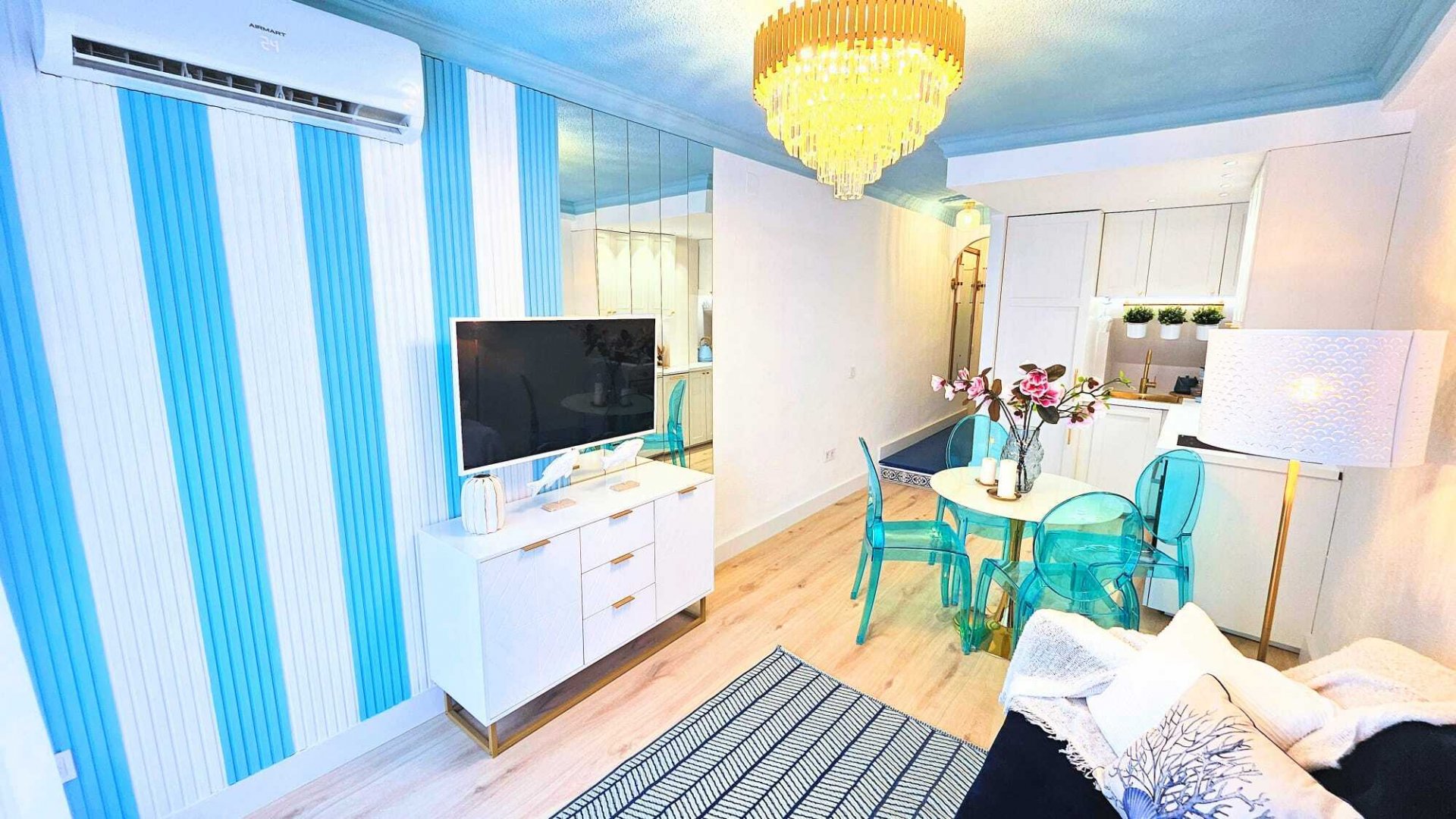 Apartamento en Valencia, València, España 2 dormitorios, 67 m2 No. 130418