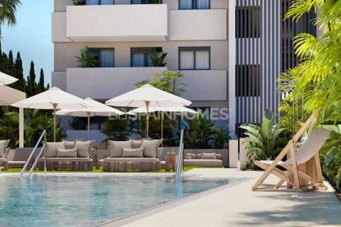 Apartament w Estepona, Malaga, Hiszpania 2 sypialnie, 120 mkw. nr 120832 – zdjęcie 11