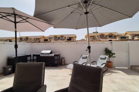 Villa zum Verkauf Alicante, Spanien 3 Schlafzimmer, 81 m2 Nr. 131494 - Foto 2