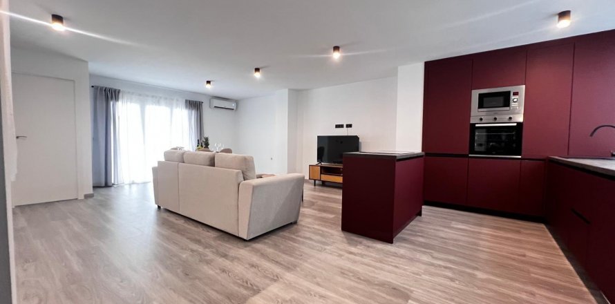 Apartment Torrevieja, Alicante, Spain 3 bedrooms, 111 sq.m. No. 131492