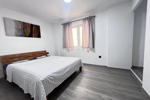 Apartment for sale Torrevieja, Alicante, Spain 3 bedrooms, 111 sq.m. No. 131492 - photo 7