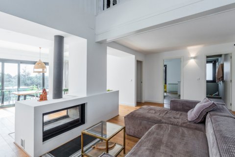 Villa for sale Navalafuente, Madrid, Spain 5 bedrooms, 253 sq.m. No. 122413 - photo 15