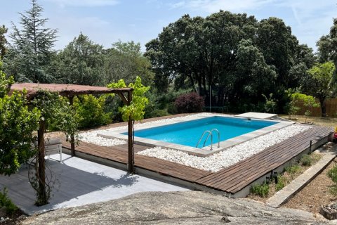 Villa for sale Navalafuente, Madrid, Spain 5 bedrooms, 253 sq.m. No. 122413 - photo 27