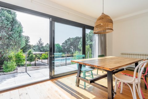 Villa for sale Navalafuente, Madrid, Spain 5 bedrooms, 253 sq.m. No. 122413 - photo 6