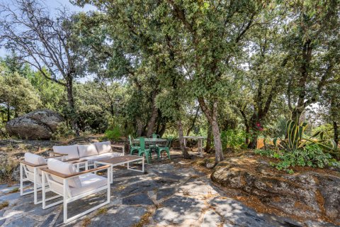 Villa for sale Navalafuente, Madrid, Spain 5 bedrooms, 253 sq.m. No. 122413 - photo 25