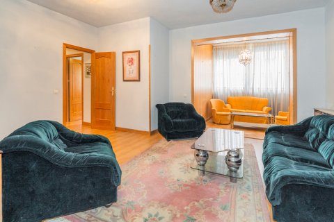 Продажа квартиры в Мадрид, Испания 4 спальни, 133.14м2 №122418 - фото 2