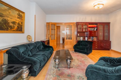Продажа квартиры в Мадрид, Испания 4 спальни, 133.14м2 №122418 - фото 5