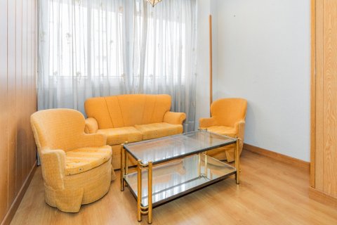 Продажа квартиры в Мадрид, Испания 4 спальни, 133.14м2 №122418 - фото 4