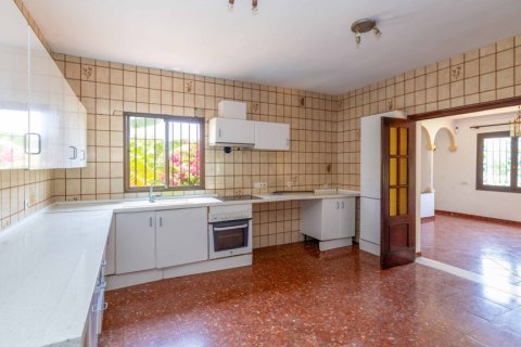 Продажа виллы в Малага, Испания 3 спальни, 264м2 №122415 - фото 12