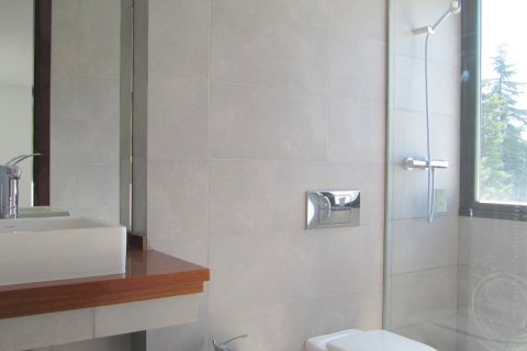 Villa en venta Madrid, España 5 dormitorios, 1.18 m2 No. 122414 - foto 23