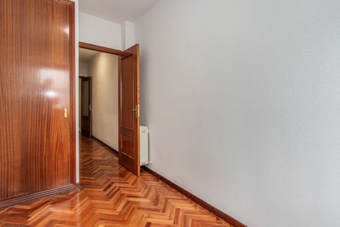 Huoneisto myytävänä Madrid, Espanja, 3 makuuhuonetta, 102 m2 No. 121966 - kuva 22