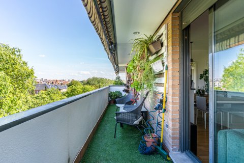 Dvīņu māja pārdošanā Madrid, Spānijā 4 istabas, 187 m2 Nr. 121431 - attēls 10