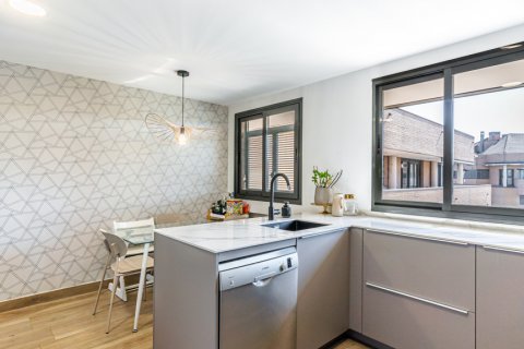 Dvīņu māja pārdošanā Madrid, Spānijā 4 istabas, 187 m2 Nr. 121431 - attēls 14