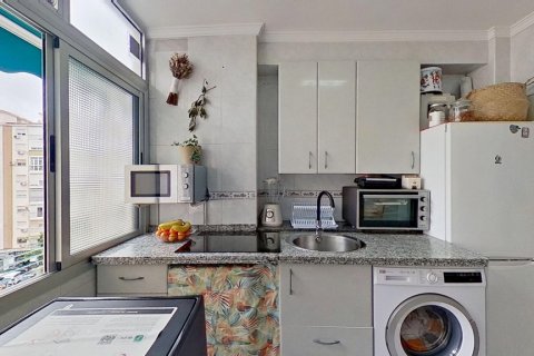 Продажа квартиры в Малага, Испания 3 спальни, 73м2 №121434 - фото 4