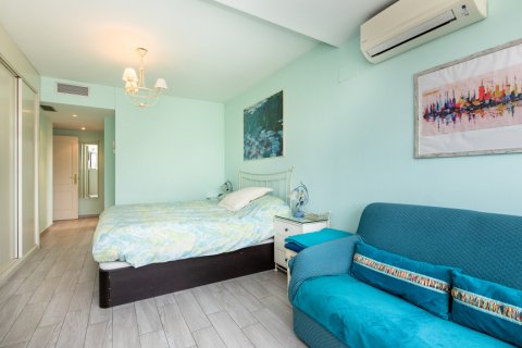 Продажа квартиры в Мадрид, Испания 2 спальни, 150м2 №121435 - фото 11
