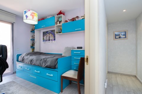 Продажа квартиры в Мадрид, Испания 2 спальни, 150м2 №121435 - фото 24