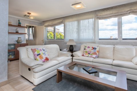 Продажа квартиры в Мадрид, Испания 2 спальни, 150м2 №121435 - фото 16