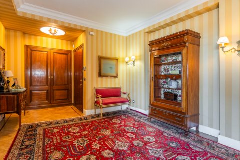 Apartament Madrid, Hiszpania 5 sypialni, 485 mkw. nr 121432 – zdjęcie 11