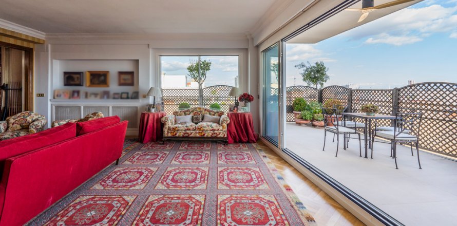 Apartament Madrid, Hiszpania 5 sypialni, 485 mkw. nr 121432