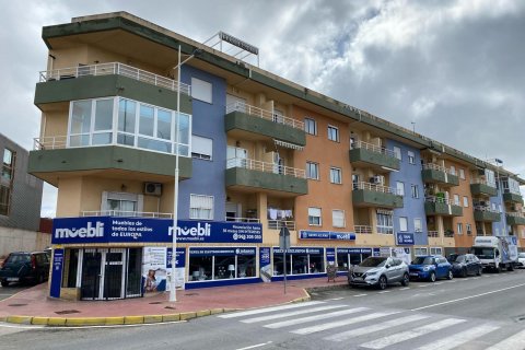 Dzīvoklis pārdošanā San Miguel de Salinas, Alicante, Spānijā 2 istabas, 75 m2 Nr. 124914 - attēls 1