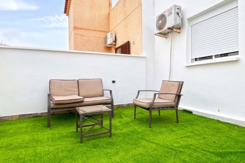 Bungalowi myytävänä Playa Flamenca II, Alicante, Espanja, 2 makuuhuonetta, 83 m2 No. 124830 - kuva 5