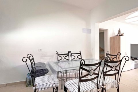 Bungalowi myytävänä Playa Flamenca II, Alicante, Espanja, 2 makuuhuonetta, 83 m2 No. 124830 - kuva 4