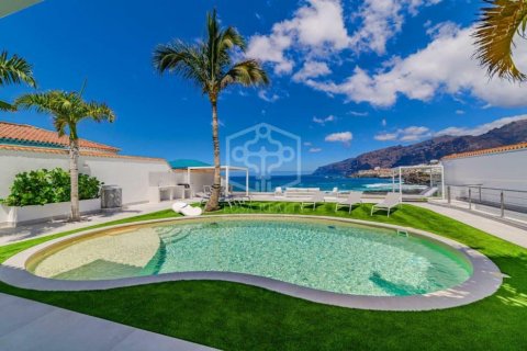 Villa pārdošanā Santiago del Teide, Tenerife, Spānijā 7 istabas, 450 m2 Nr. 130894 - attēls 1