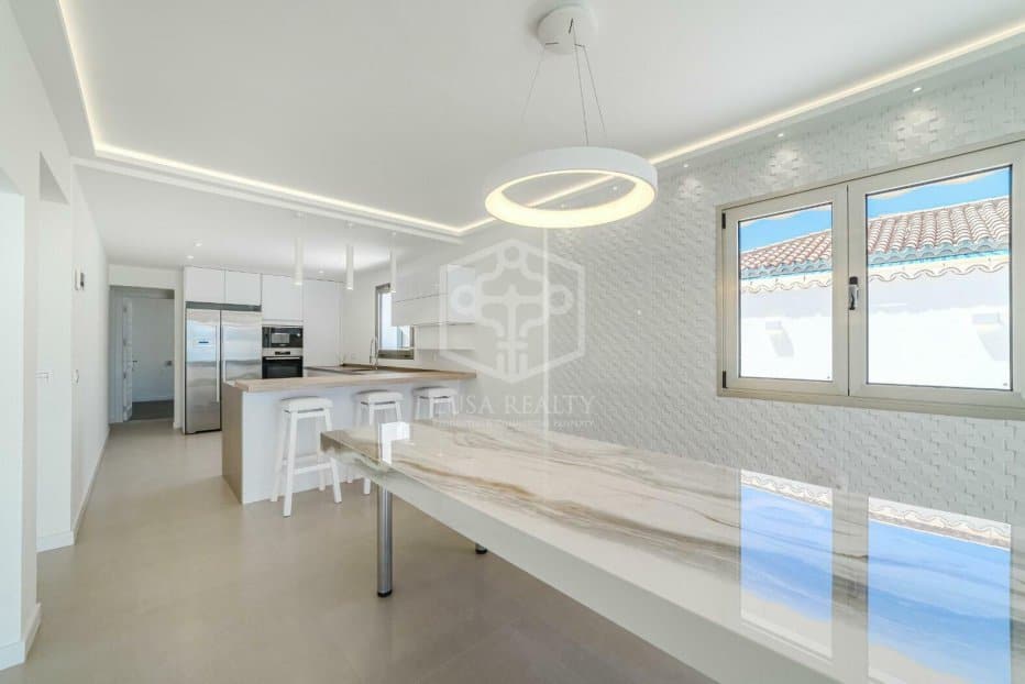 Villa Santiago del Teide, Tenerife, Spānijā 7 istabas, 450 m2 Nr. 130894