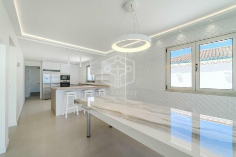 Villa pārdošanā Santiago del Teide, Tenerife, Spānijā 7 istabas, 450 m2 Nr. 130894 - attēls 13