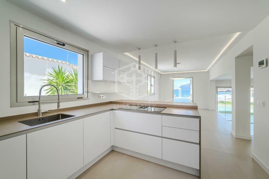Villa Santiago del Teide, Tenerife, Spānijā 7 istabas, 450 m2 Nr. 130894
