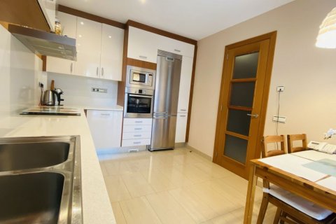 Villa zur Miete Castelldefels, Barcelona, Spanien 4 Schlafzimmer, 300 m2 Nr. 130891 - Foto 5