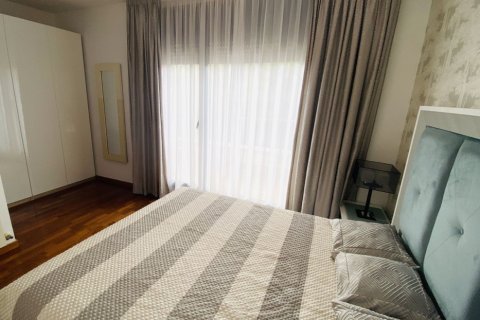 Townhouse for rent Castelldefels, Barcelona, Spain 4 bedrooms, 300 sq.m. No. 130892 - photo 22