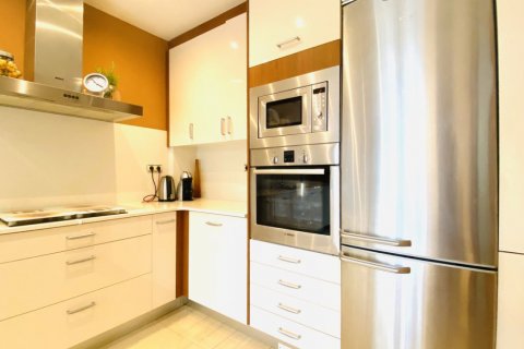Townhouse for rent Castelldefels, Barcelona, Spain 4 bedrooms, 300 sq.m. No. 130892 - photo 7