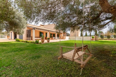 Finca for rent Campos, Mallorca, Spain 6 bedrooms, 668 sq.m. No. 130938 - photo 5