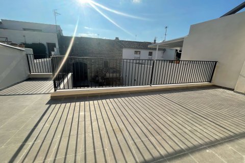 Townhouse for rent Sa Pobla, Mallorca, Spain 4 bedrooms, 322 sq.m. No. 130939 - photo 12