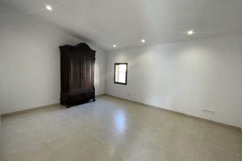 Townhouse for rent Sa Pobla, Mallorca, Spain 4 bedrooms, 322 sq.m. No. 130939 - photo 11