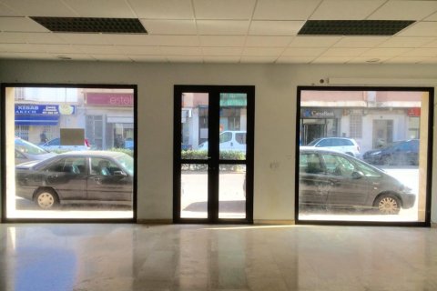 Commercial property for rent Manacor, Mallorca, Spain 2 bedrooms, 117 sq.m. No. 130940 - photo 1