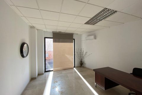 Commercial property for rent Manacor, Mallorca, Spain 2 bedrooms, 117 sq.m. No. 130940 - photo 5