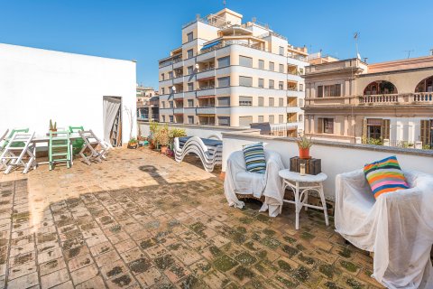 Apartment for rent Palma de Majorca, Mallorca, Spain 4 bedrooms, 140 sq.m. No. 130942 - photo 14