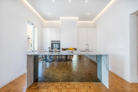 Apartment for rent Palma de Majorca, Mallorca, Spain 4 bedrooms, 140 sq.m. No. 130942 - photo 9